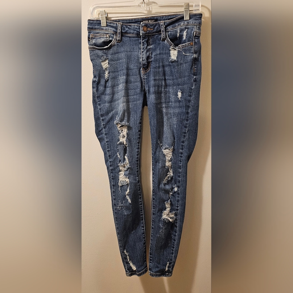 Judy Blue Jeans Skinny Fit Distressed Jeans Women's Size 5/27. JB88177